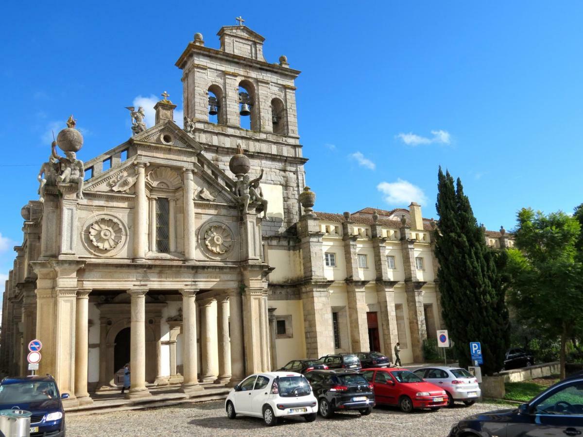 Ferienwohnung Casa Becco Dos Assucares, Garage Free - Centro Historico Évora Exterior foto